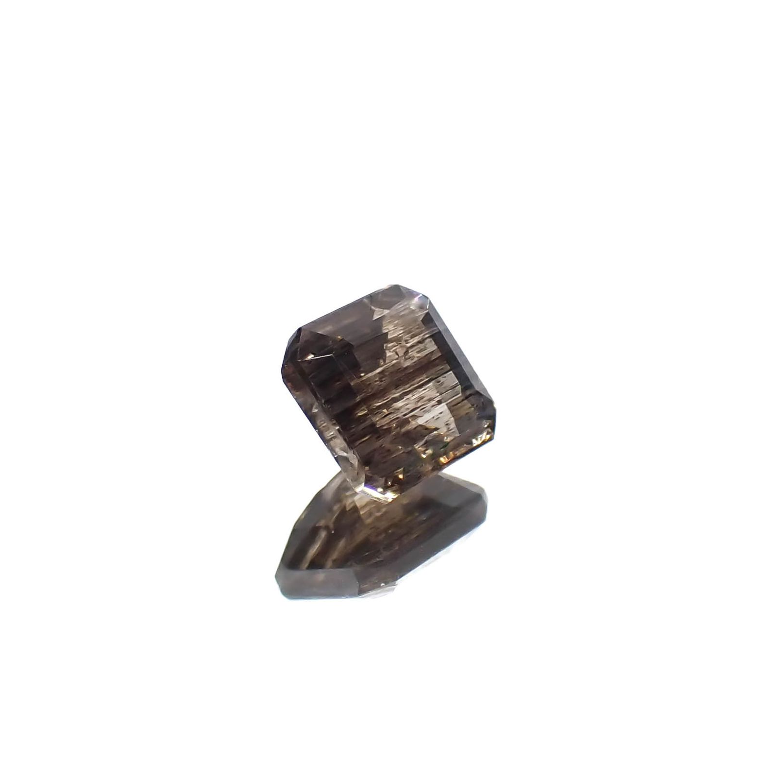 レインボースキャポライト ブラジル産 0.65ct[231225060]5.1x5.1mm前後