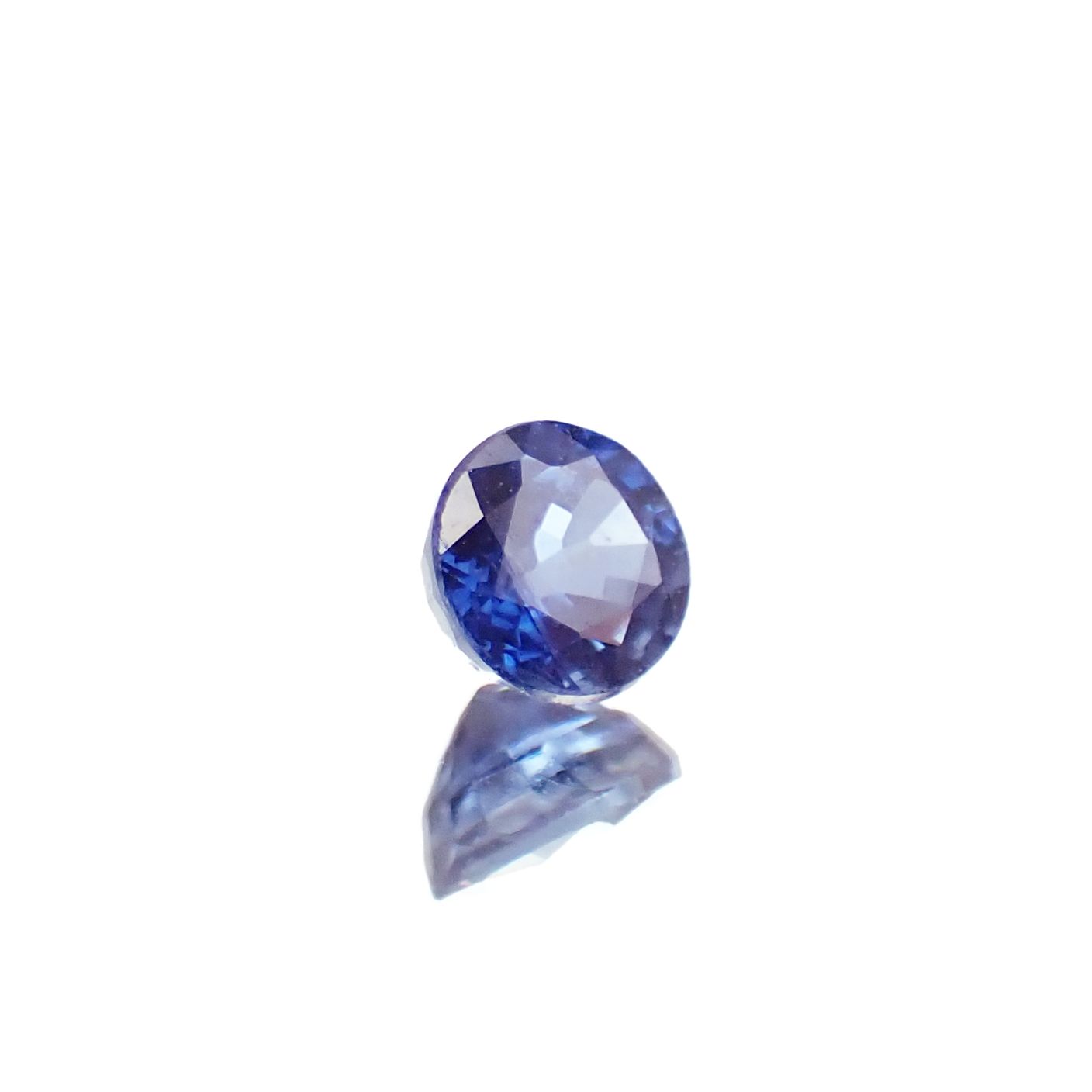 サファイア スリランカ/マダガスカル産 0.32ct / 3.7x3.7mm前後 [250931005]