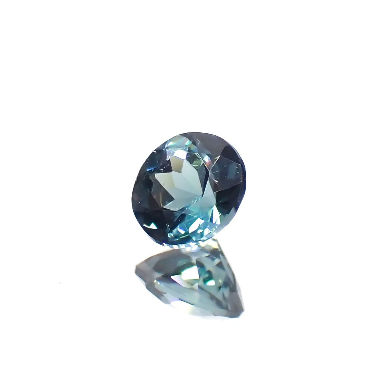 ラグーントルマリン(宝石名トルマリン)アフガニスタン産 0.22ct 識別済[230321083]3.8x3.7mm前後