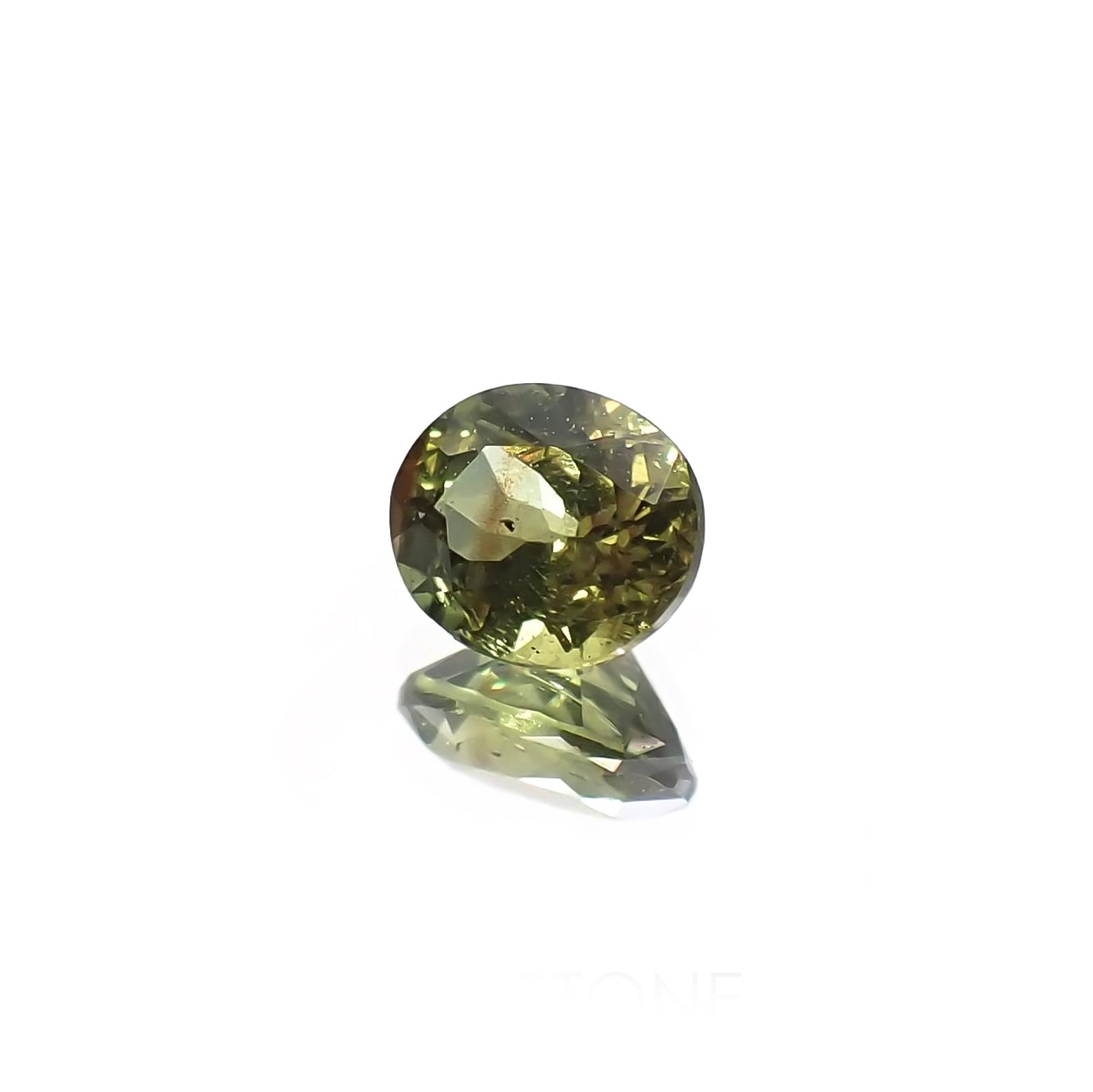 ゴールドシーンサファイア 非加熱(宝石名シーン・サファイア) ケニア産 識別済 0.43ct / 4.7x3.9mm前後 [260812067]