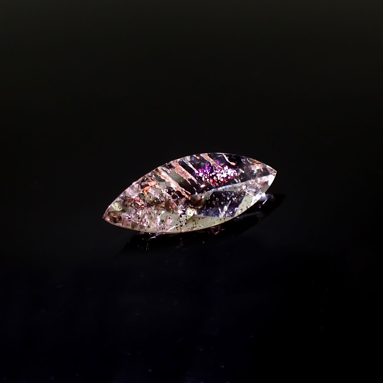 ティンカーベルクォーツ ブラジル産 7.47ct[230923483]25.5x9.6mm前後