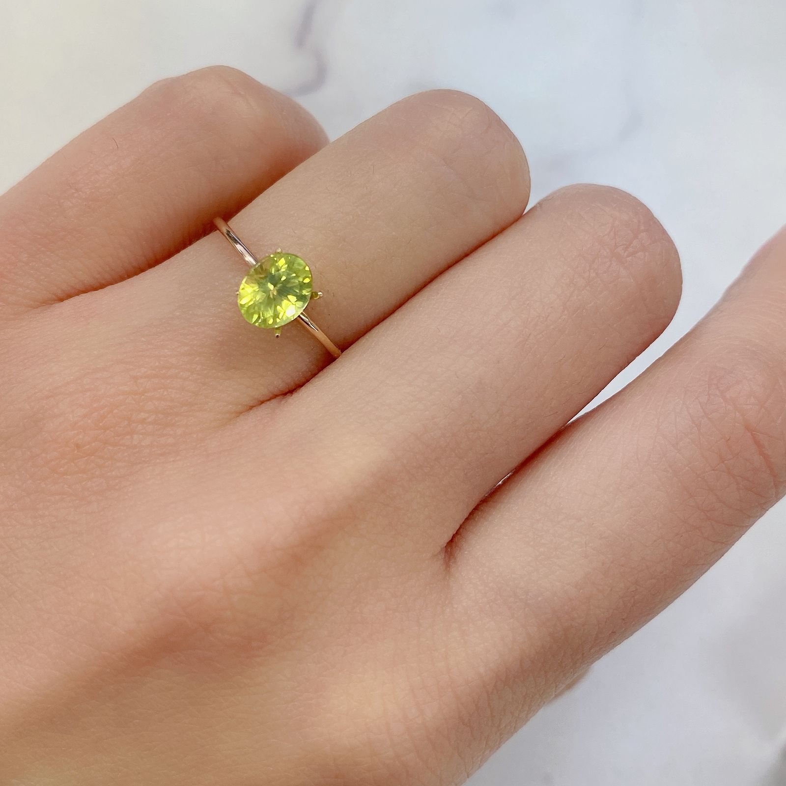 パロットクリソベリル(宝石名クリソベリル) インド産 0.98ct 識別済