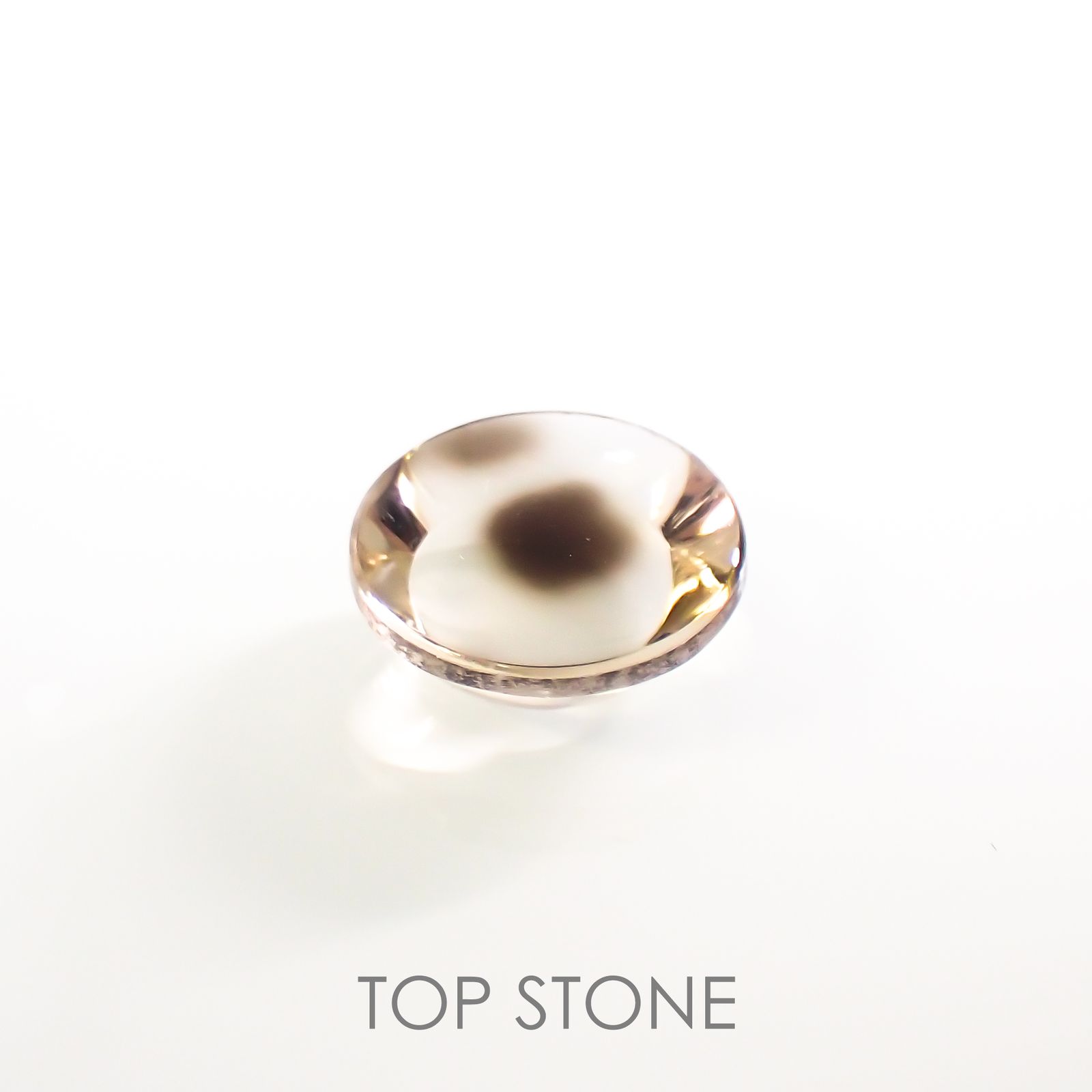 ダルメシアンクォーツ(宝石名ラジエーション・ダメージ・クォーツ) ブラジル産 5.63ct 識別済[210812881]12.6×12.6mm前後