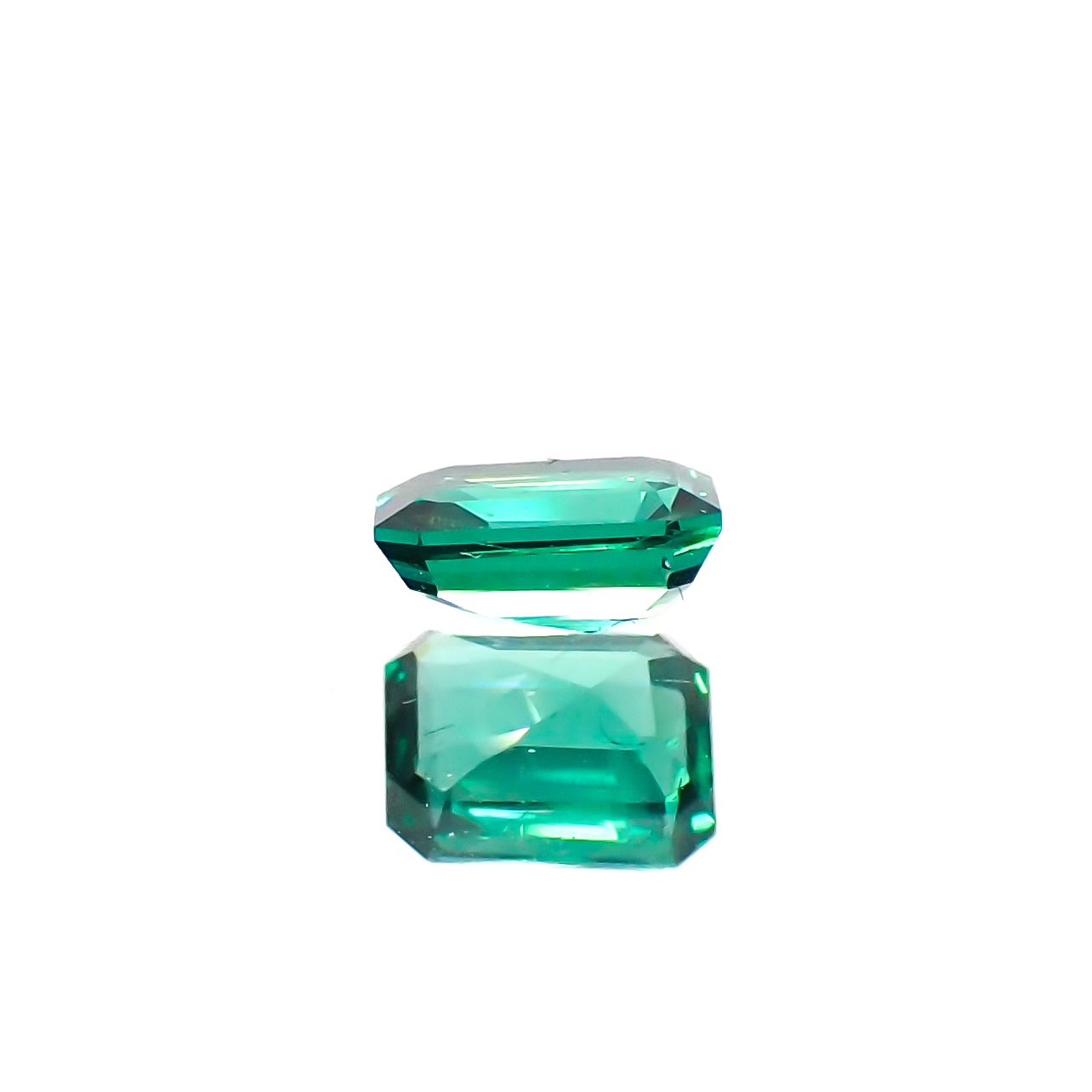 エメラルド コロンビア産 0.36ct[240427237]5x3.9mm前後