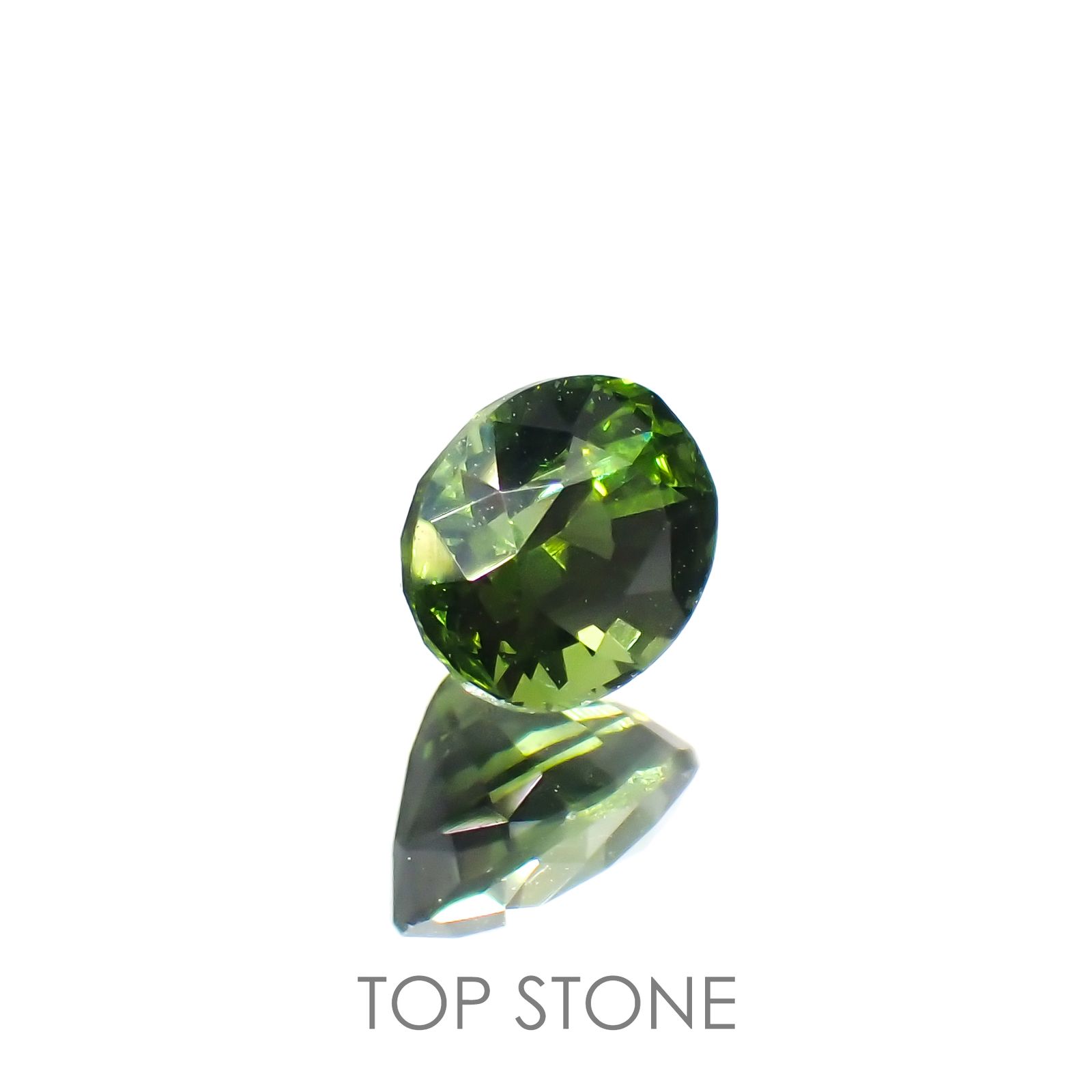 グリーンジルコン(宝石名ジルコン)スリランカ/カンボジア産 0.80ct 識別済[220114898]5.7x4.6mm前後