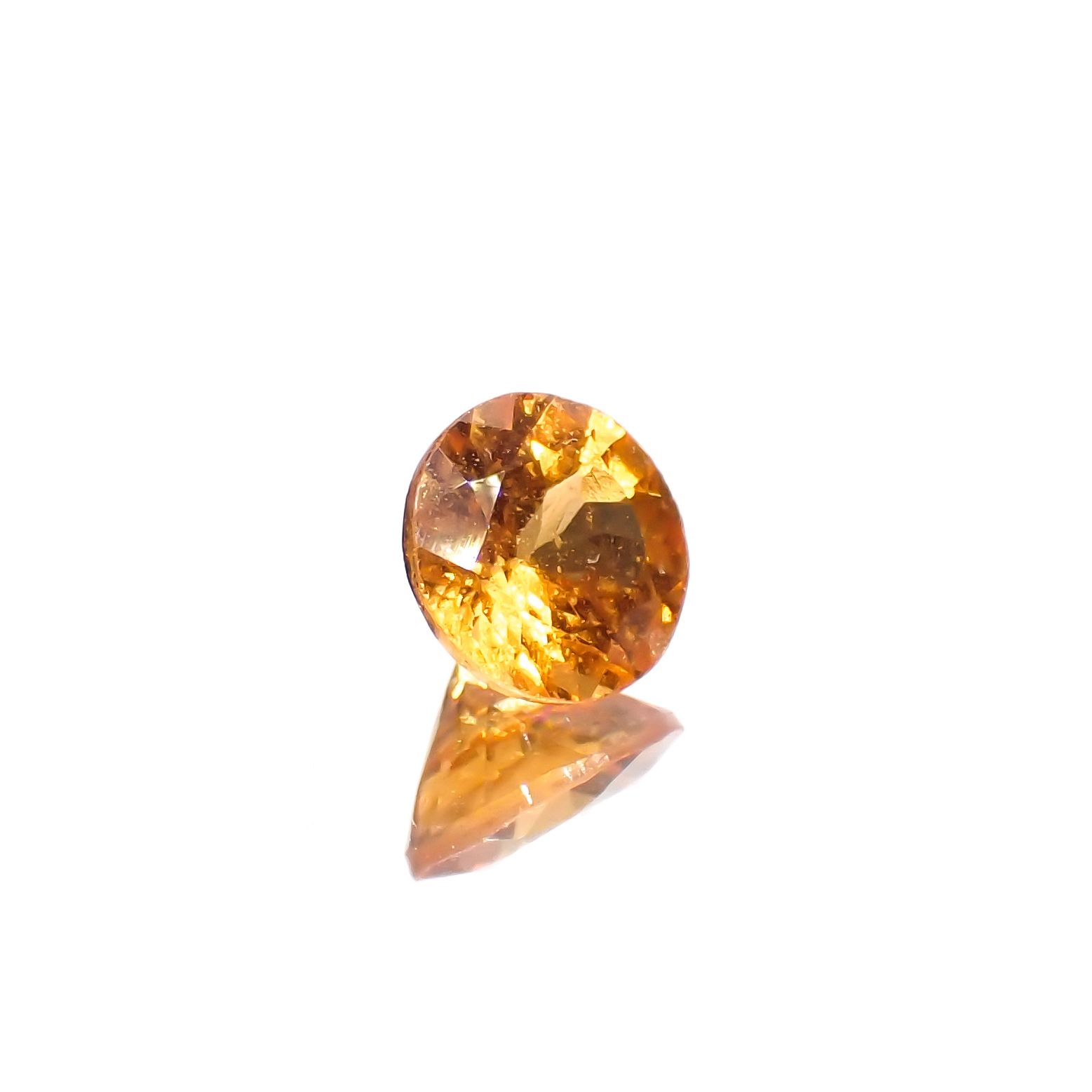 スペサルティンガーネット ナイジェリア産 0.55ct[230923382]4.8x4.8mm前後