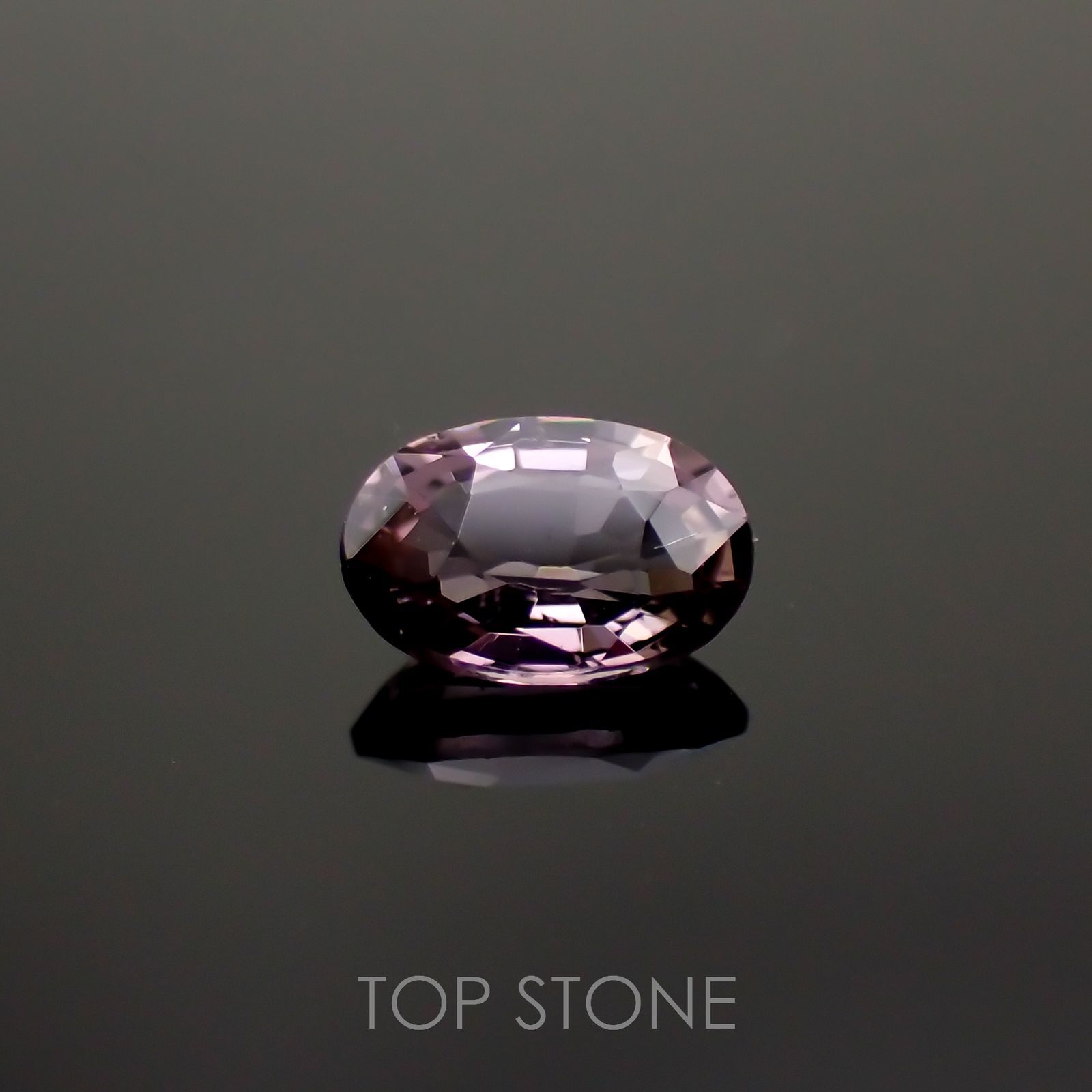 バイオレットスピネル(宝石名スピネル)ビルマ産 0.53ct 識別済[221018398]6.1x4.1mm前後