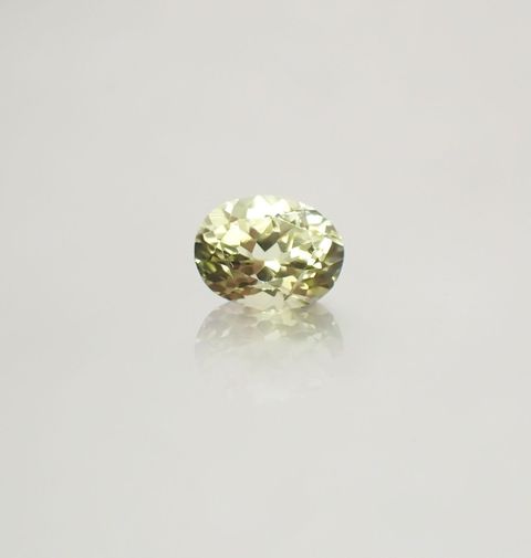 シリマナイト(宝石名シリマナイト) インド産 1.61ct 識別済[210510674]8×6.2mm前後
