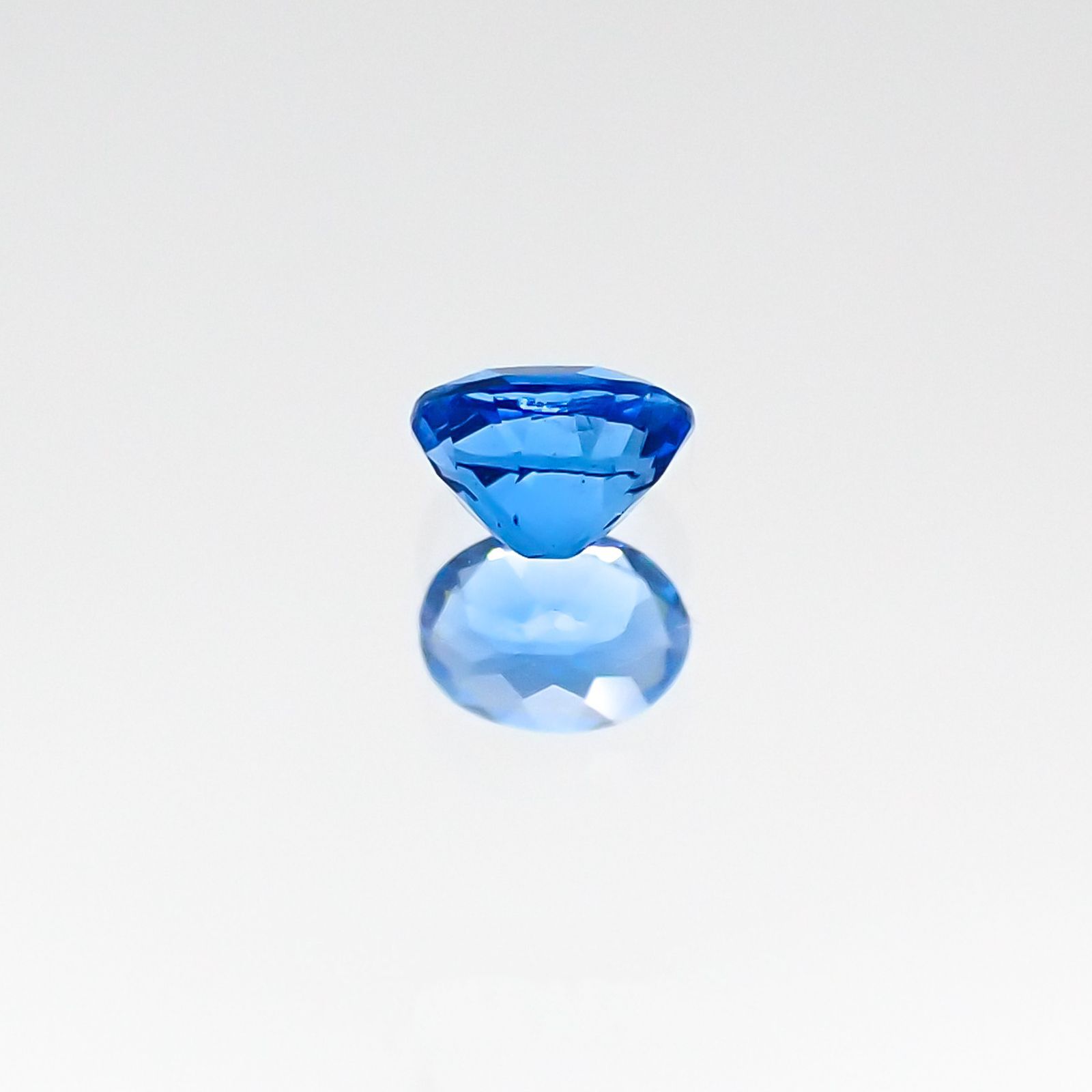 アウイナイト ドイツ産 ルース 0.072ct[20117648]3×2.3mm前後