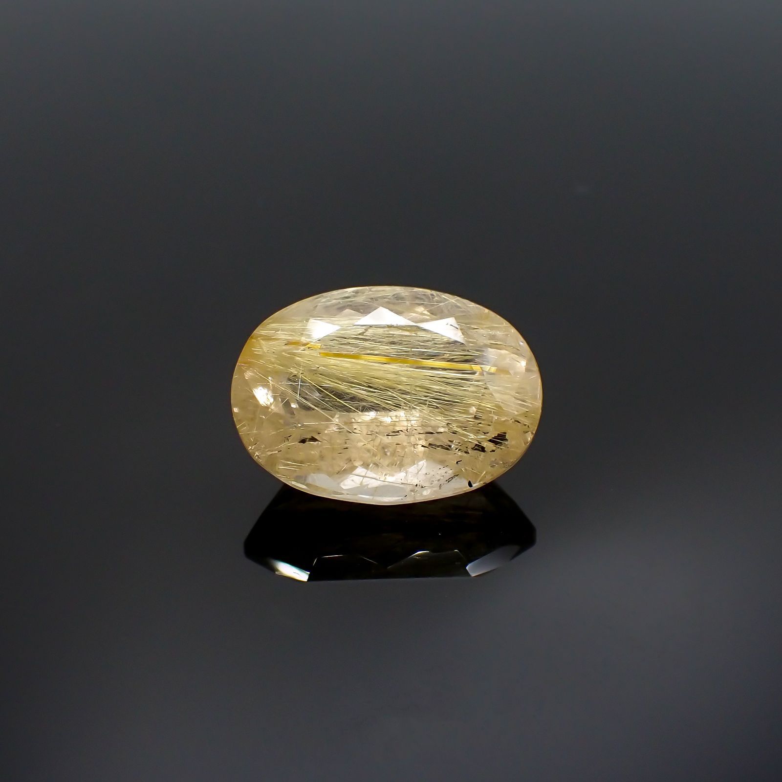 ルチルクォーツ(宝石名ルチルレイテッド・クォーツ)ブラジル産 12.64ct 識別済[231023778]17.7x13mm前後