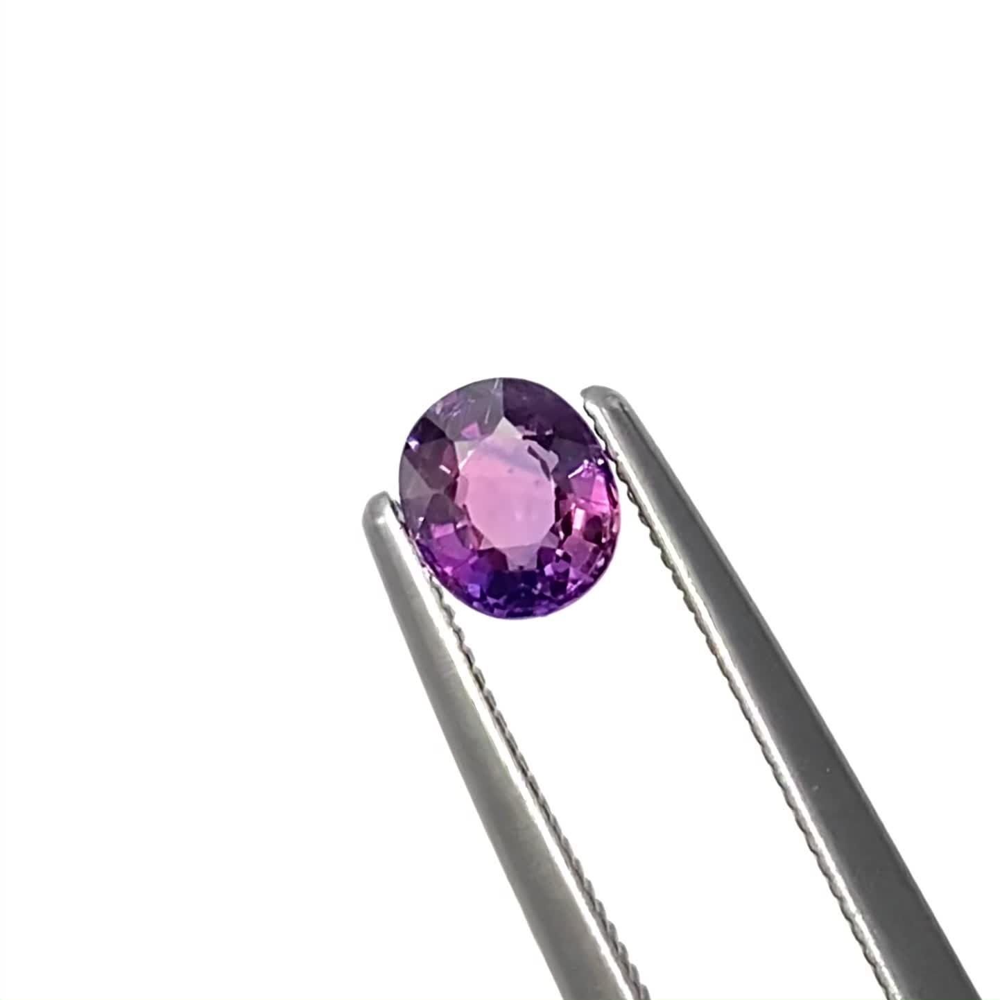 ウィンザーサファイア タンザニア・ウィンザー産 0.55ct[240928684]5.1x4.3mm前後 | TOP STONE(トップストーン)