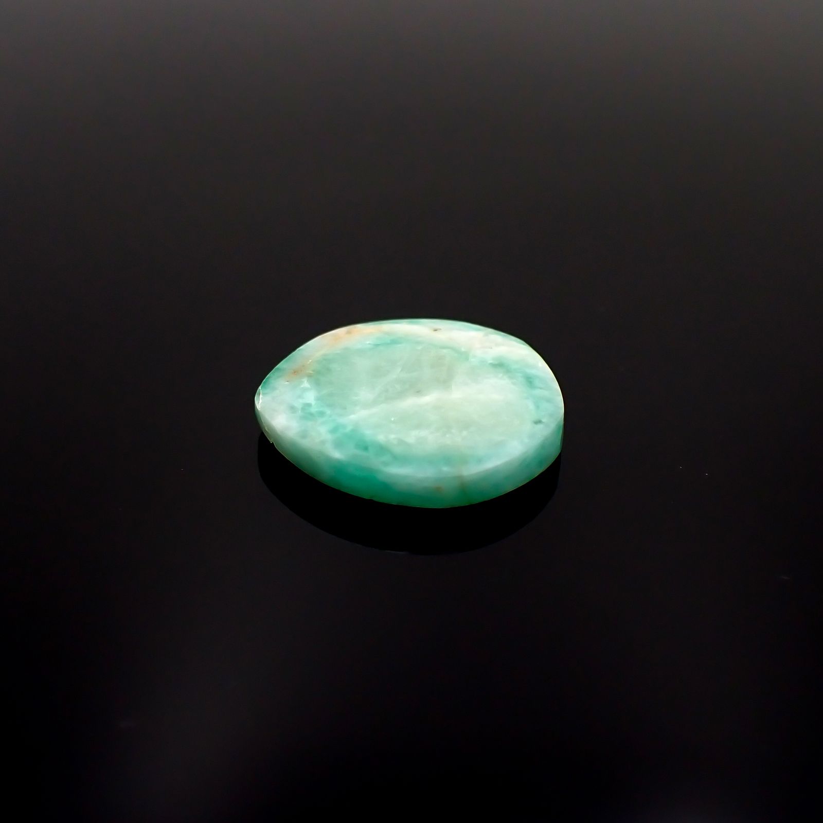 メロンベリル(宝石名ベリル)ブラジル産 6.84ct 識別済[230421726]16.7x15.5mm前後