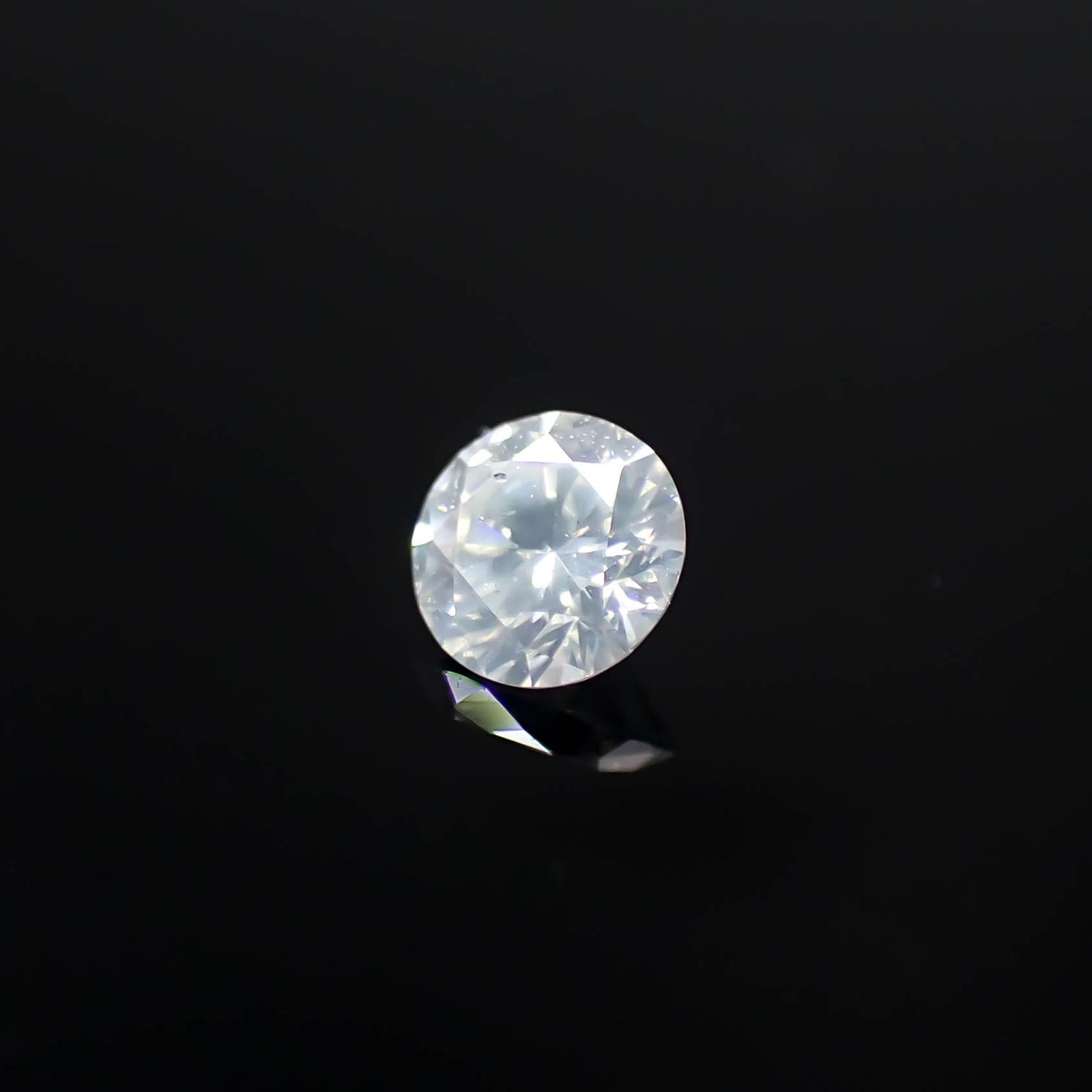 シルキーダイヤモンド 0.098ct [250730769]2.9x2.9mm前後