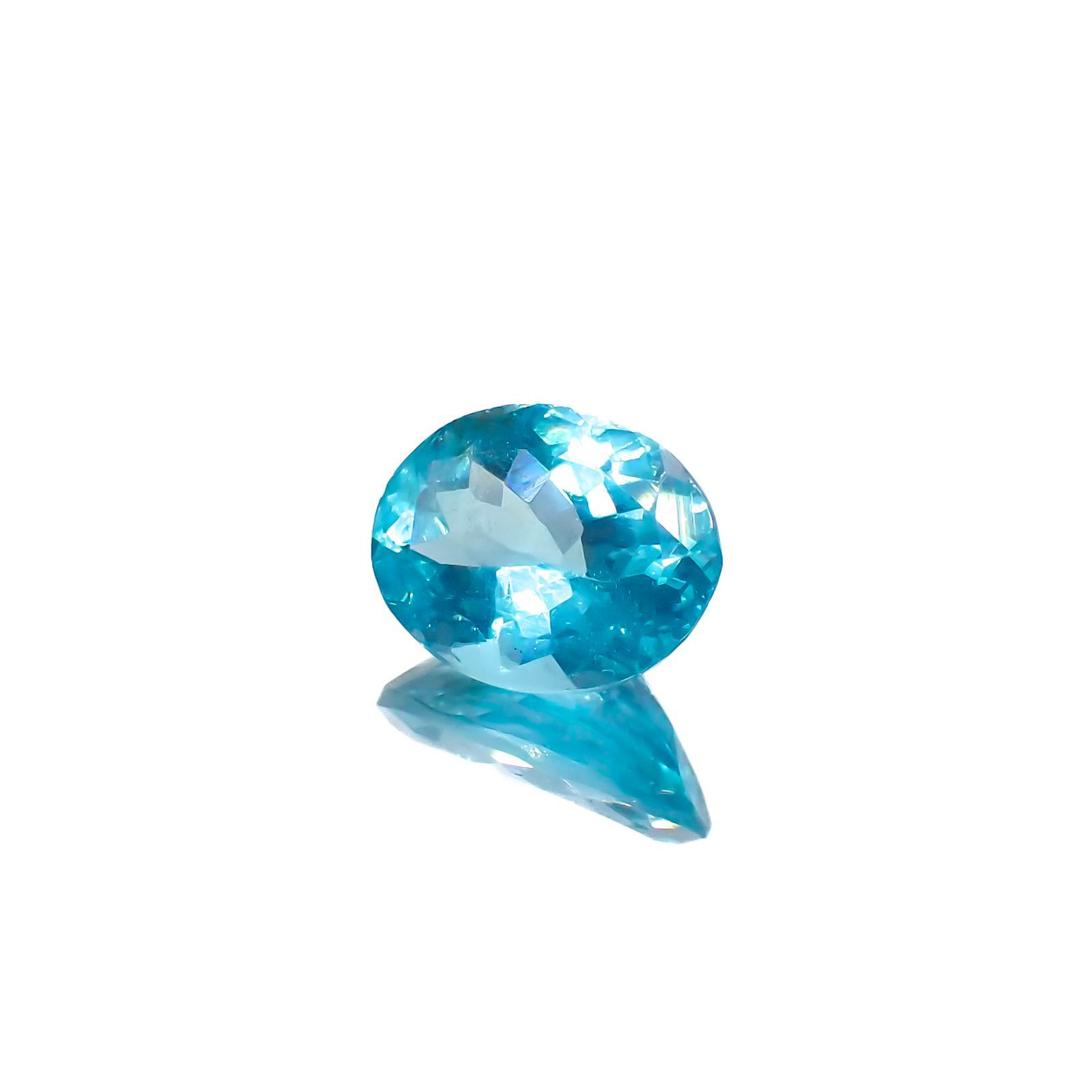 アパタイト(宝石名アパタイト)ブラジル産 1.76ct 識別済[230120113]9x7mm前後