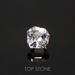 カラーレスエンスタタイト(宝石名ホワイト・エンスタタイト)スリランカ産 0.79ct 識別済[220115574]4.8x4.5mm前後