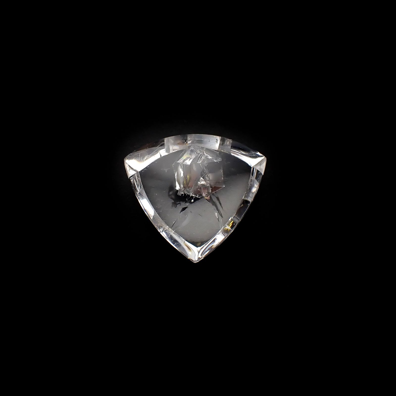 マニフェストインクォーツ ブラジル産 33.71ct[240527427]25.4x22.8mm前後