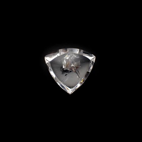 マニフェストインクォーツ ブラジル産 33.71ct[240527427]25.4x22.8mm前後