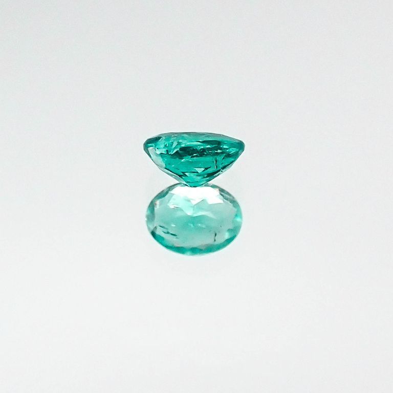 パライバトルマリン(宝石名トルマリン/別名パライバ・トルマリン) ブラジル産 0.109ct ソ付(宝貴協)[20052690]3.4×2.6mm前後
