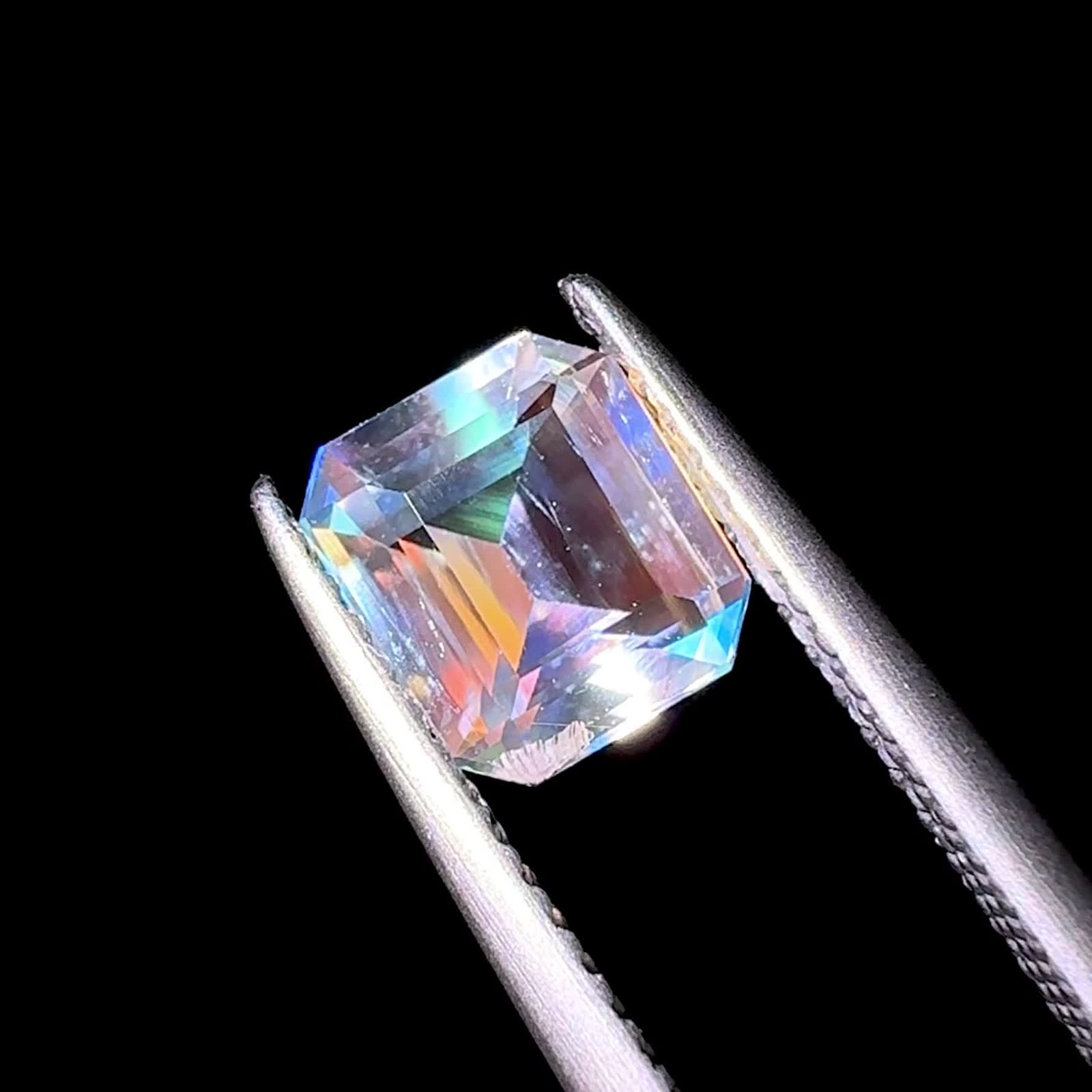 マダガスカル産 極上 レインボームーンストーン ホワイト