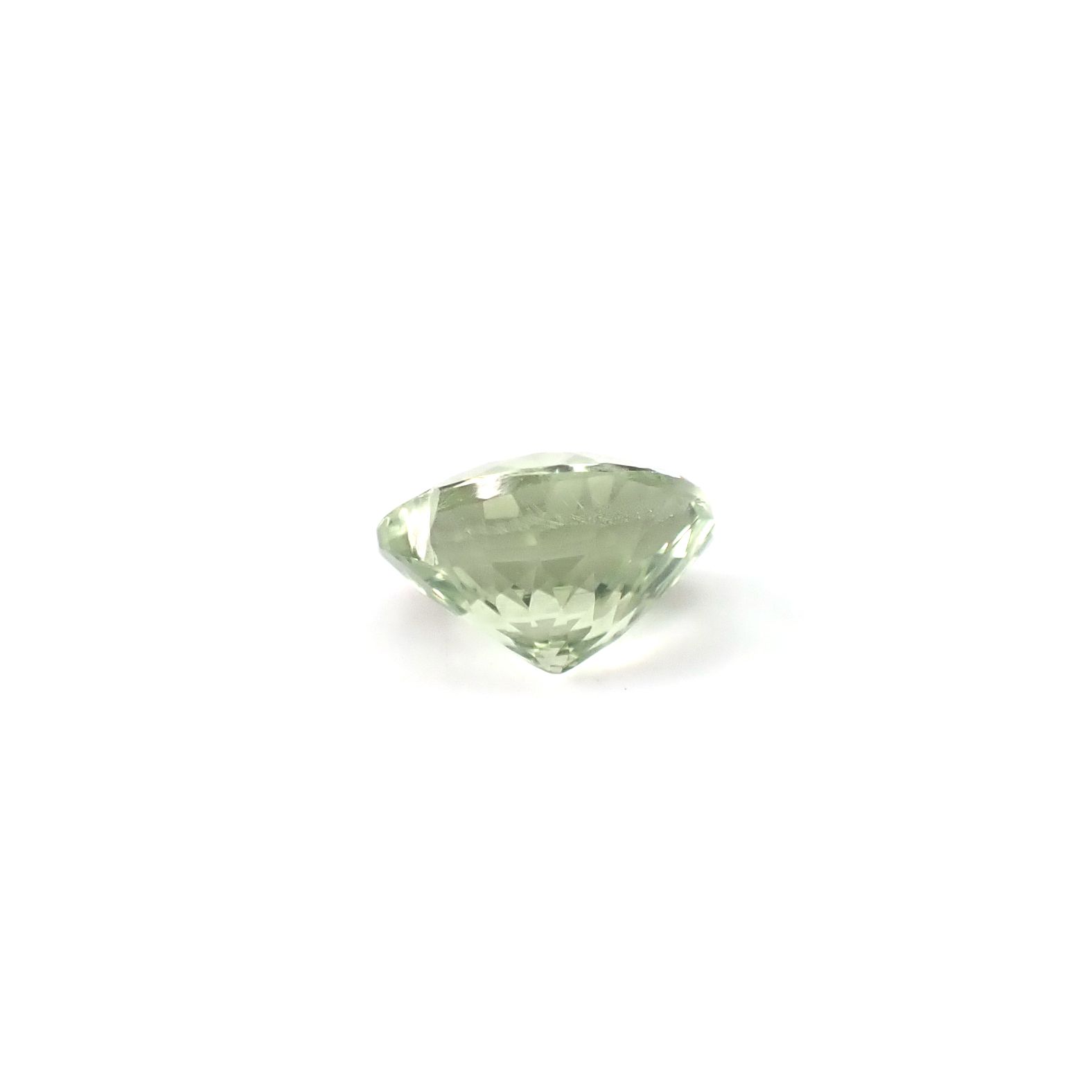 バナジウムクリソベリル(宝石名クリソベリル)マダガスカル産 ソ付(日独) 1.976ct / 8x8mm前後 [260131600]