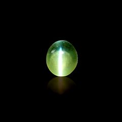 クリソベリルキャッツアイ(宝石名クリソベリル・キャッツアイ)スリランカ産 1.18ct 識別済[231225018]5.9x5.1mm前後