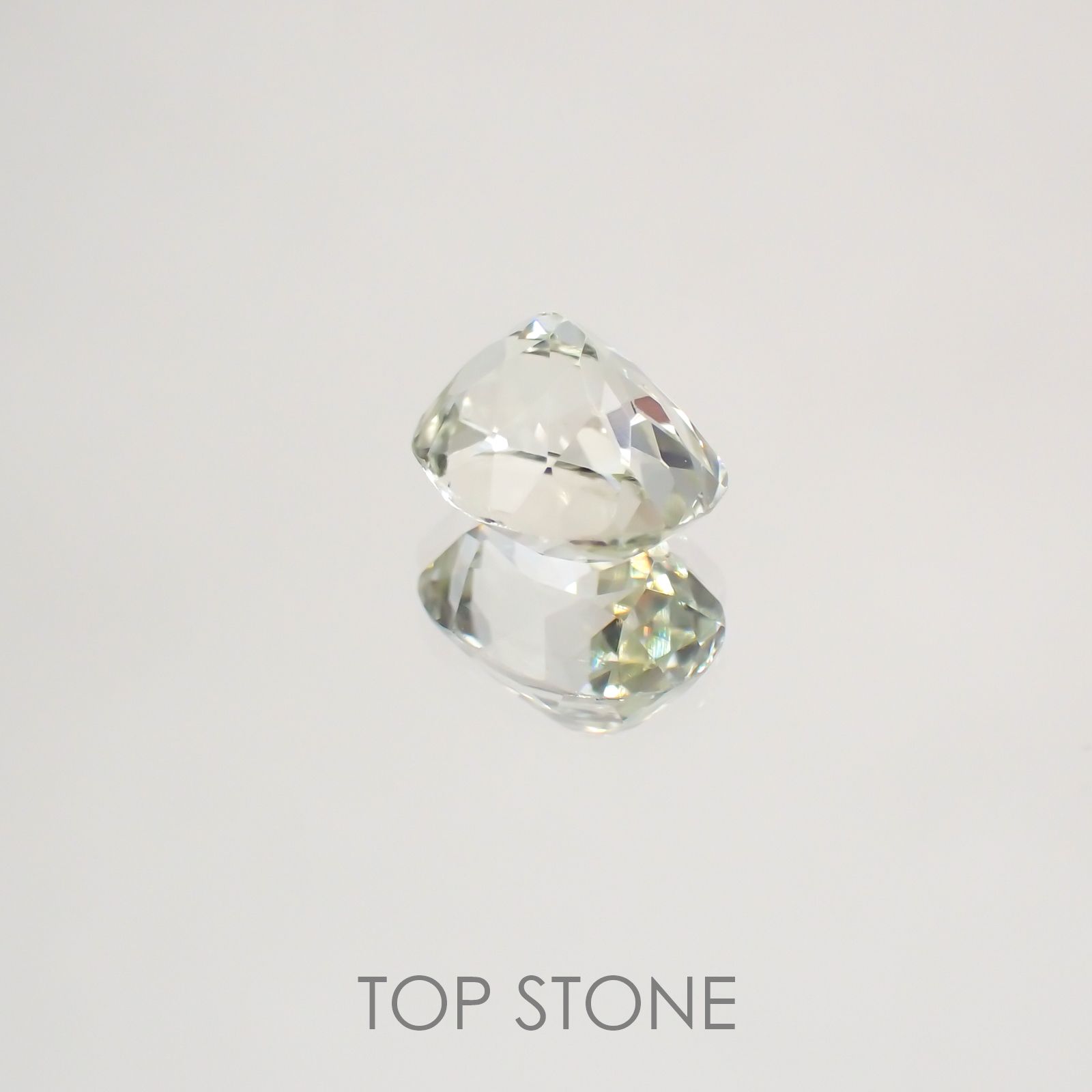 シリマナイト(宝石名シリマナイト) インド産 1.56ct 識別済[210810685]8×6.2mm前後
