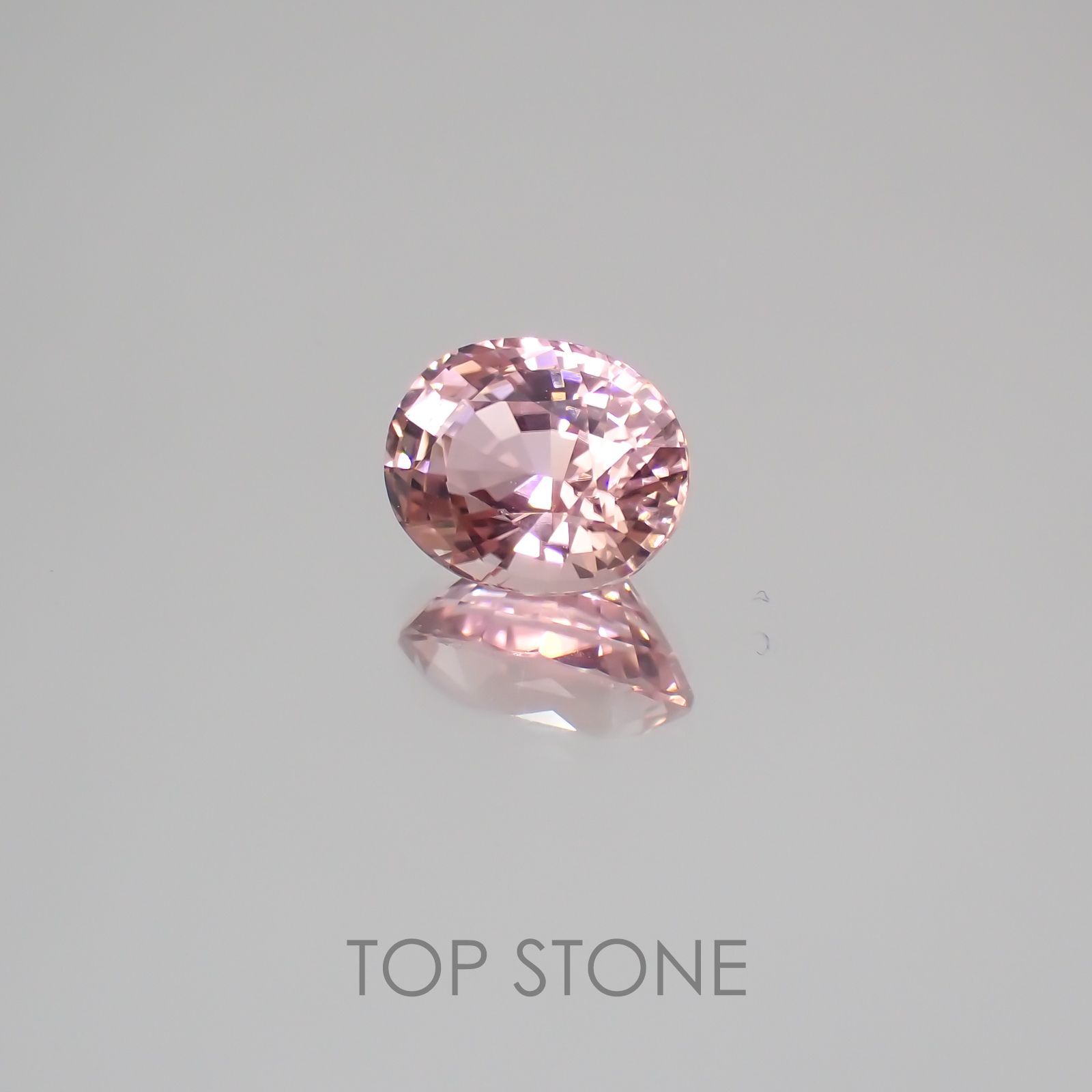 ピンクトルマリン パパラチャカラー(宝石名ピンク・トルマリン) ルワンダ産 1.590ct ソ付(彩珠)[21039972]7.9×6.4mm前後
