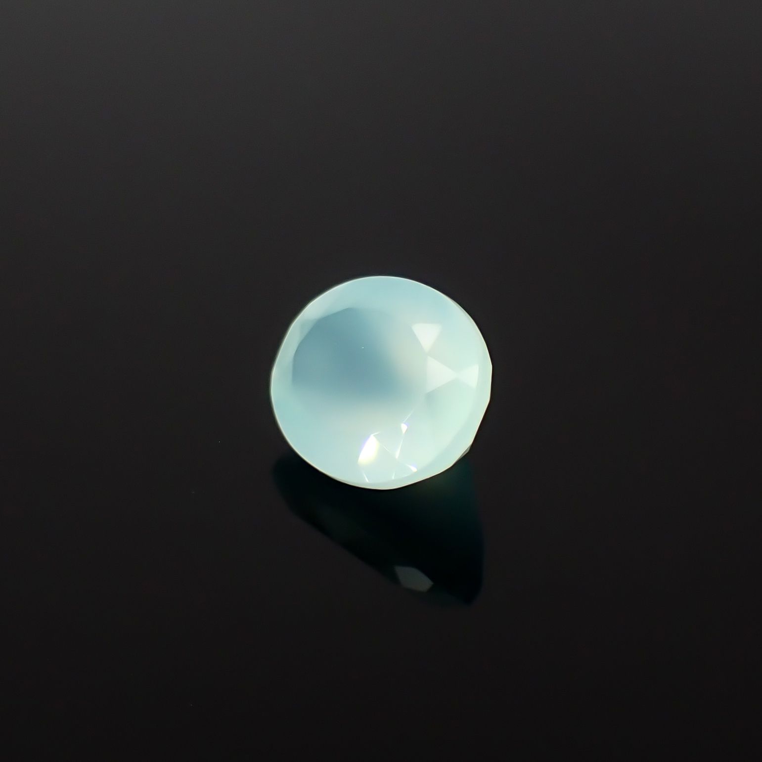 アクアプレーズ 南アフリカ産 4.92ct / 12.1x10mm前後 [260432012]