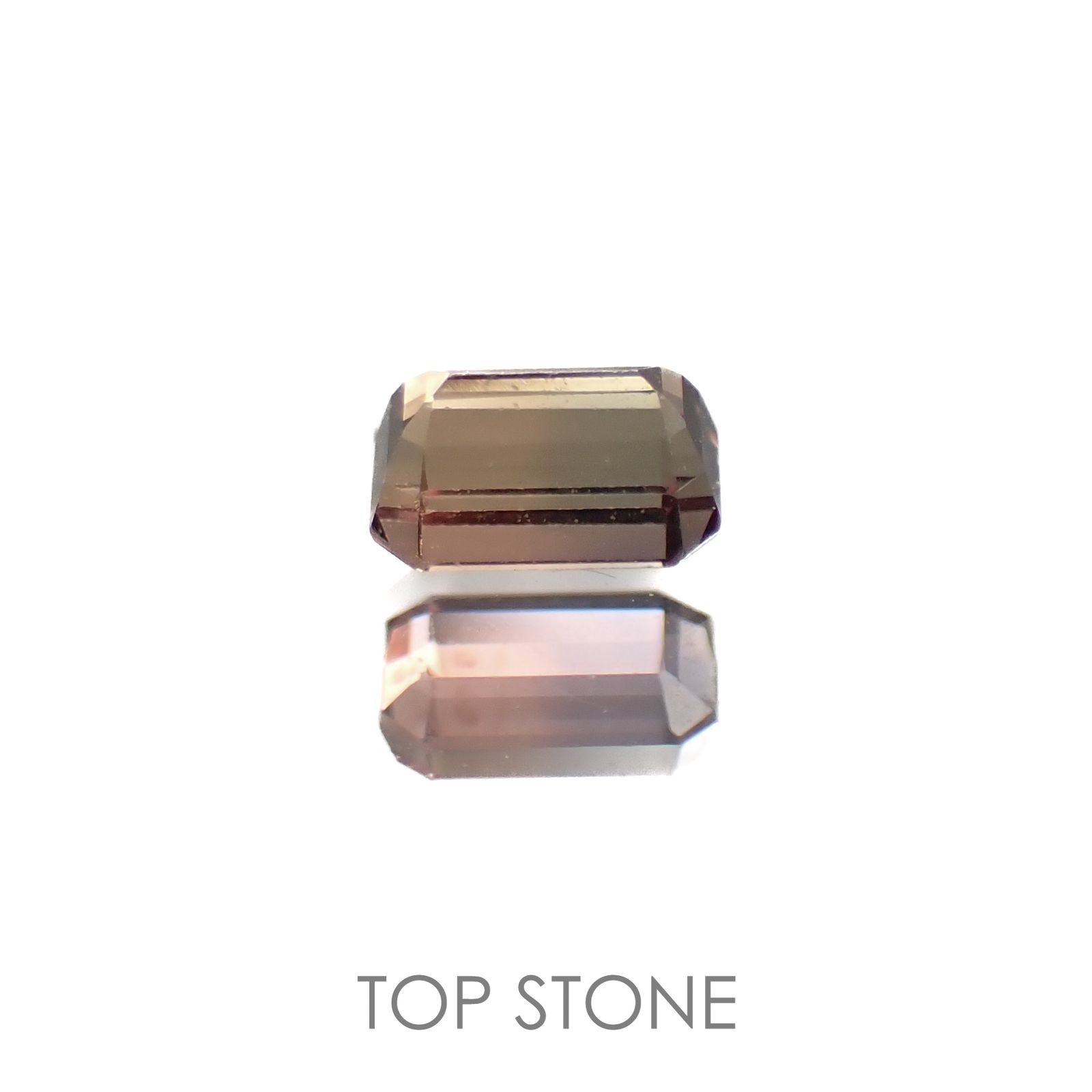 バイカラーサファイア(宝石名バイカラー・サファイア)タンザニア・ソンゲア鉱山産 0.31ct 識別済[220717153]4.1x2.8mm前後