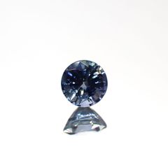 アイスブルーサファイア(宝石名サファイア)スリランカ/マダガスカル産 0.38ct 識別済[220515976]4.2x4.2mm前後