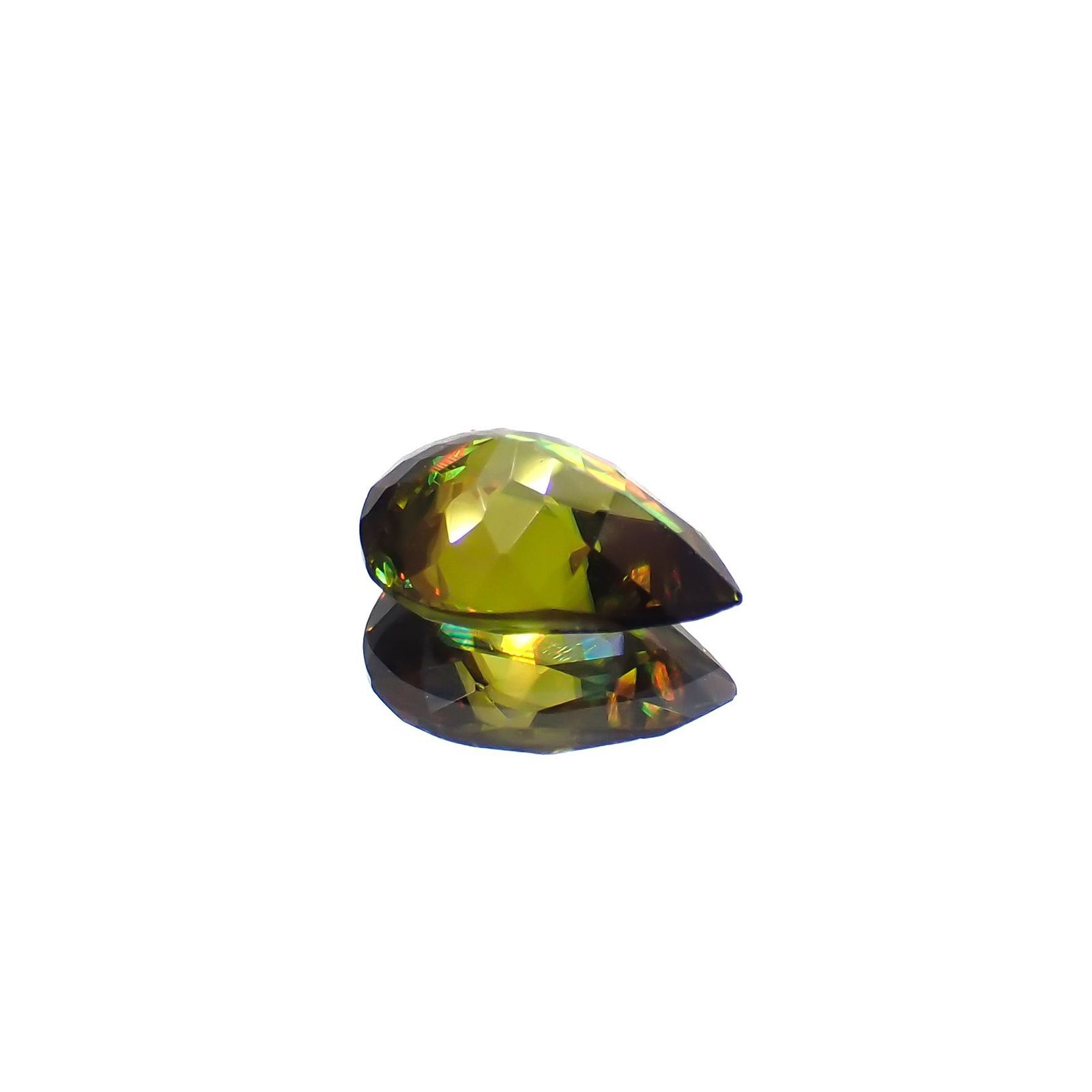 カラーチェンジスフェーン パキスタン産 0.98ct [221119182]7.8x5.7mm前後