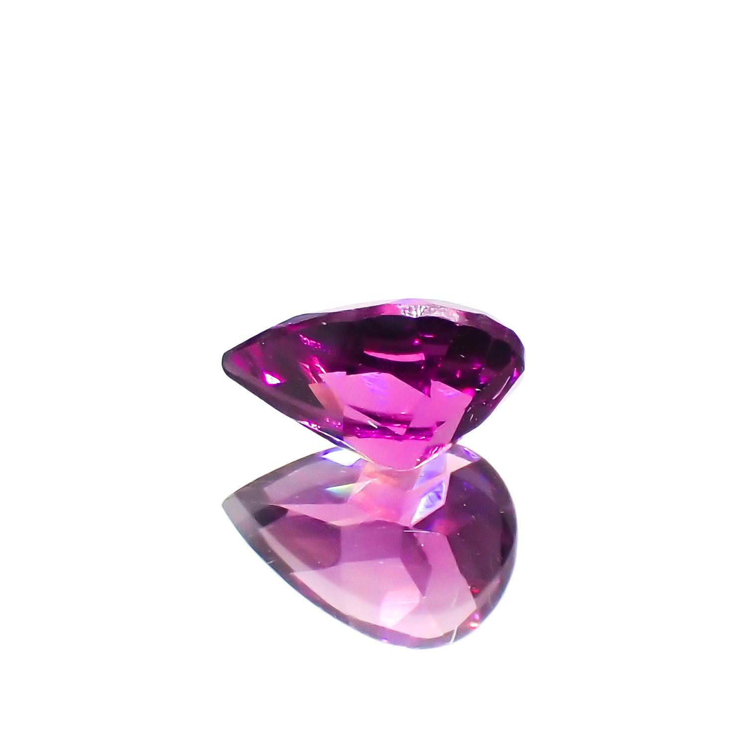 グレープガーネット ブラジル産 0.86ct [250823165]7x4.9mm前後