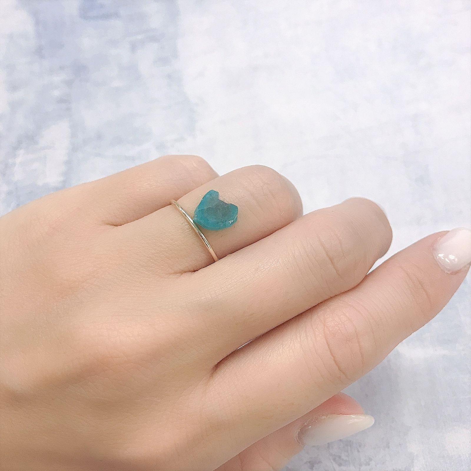 パライバトルマリン 原石スライス ブラジル・パライバ州バターリャ鉱山産 2.03ct[220616507]7.9x9mm前後