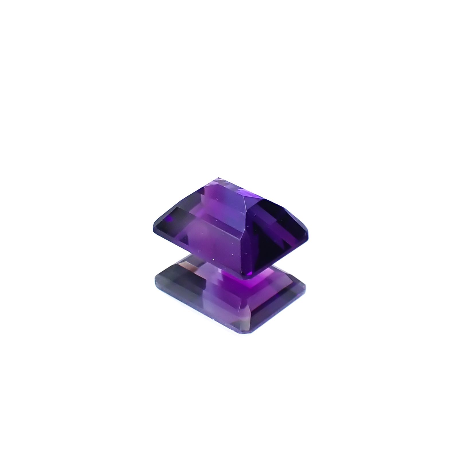 カラーシフトアメジスト ブラジル/ウルグアイ産 3.71ct [250329976]10.3x8.1mm前後