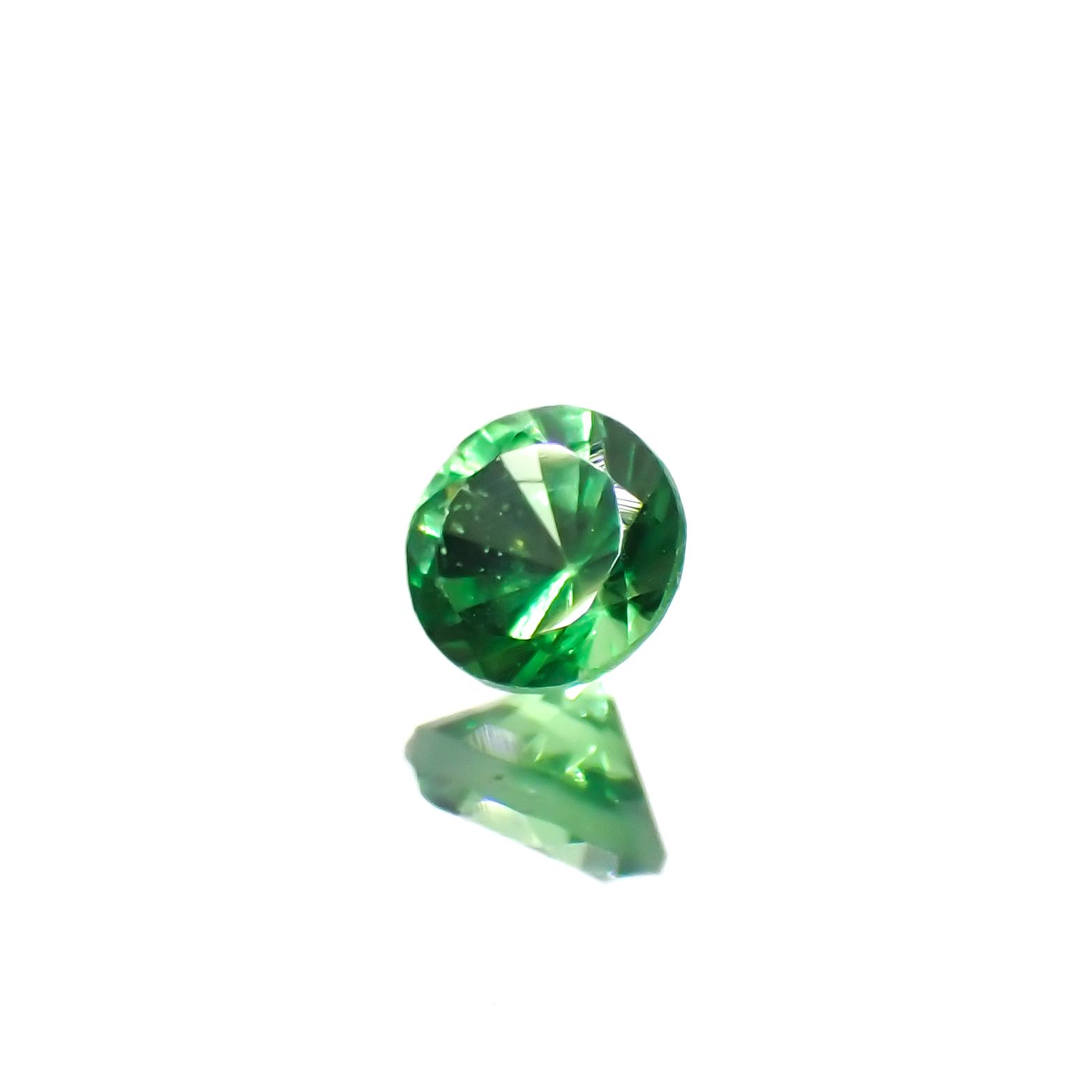 ツァボライト(宝石名グリーン グロッシュラー・ガーネット)タンザニア産 0.15ct 識別済[240226098]3.1x3.1mm前後