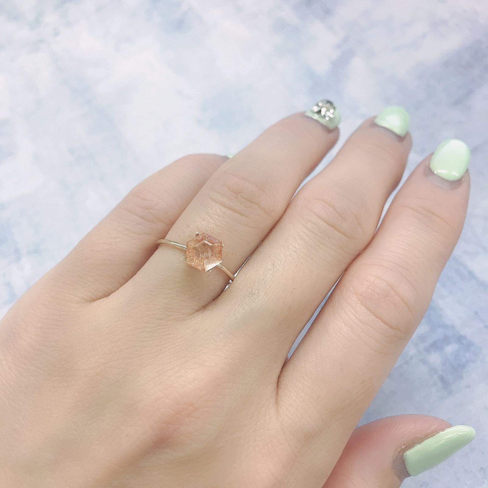 ◇ヘキサゴンカット◇イリュージョンサンストーン インド産 1.24ct[220115493]6.5x6.5mm前後