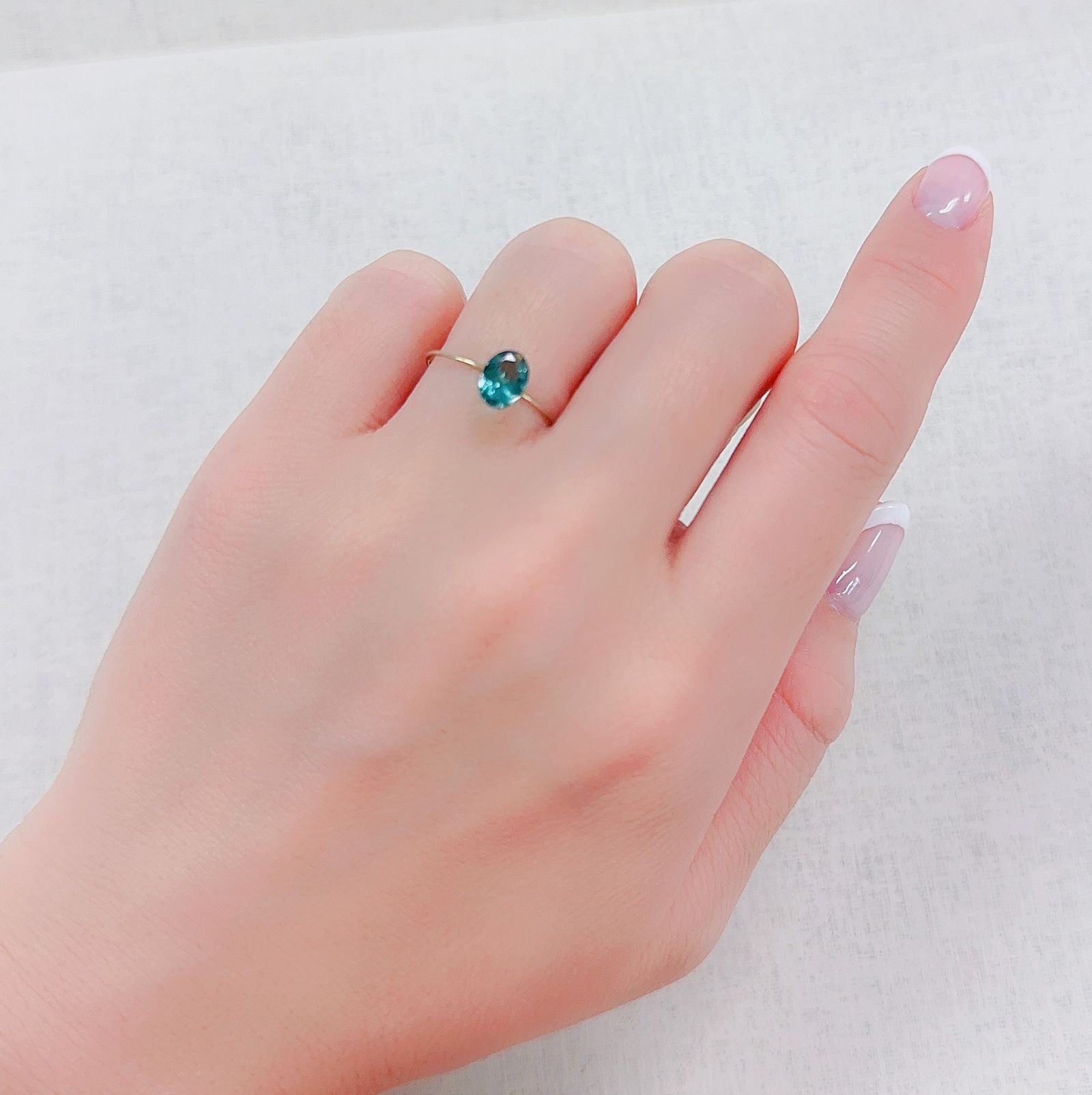 ノーブルモロキサイト マダガスカル産 0.72ct[230321371]6.9x5mm前後