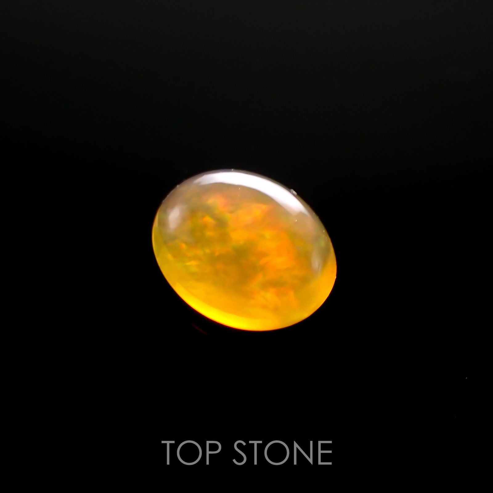 ファイヤーオパール(宝石名ファイヤー・オパール) メキシコ産 0.53ct 識別済[20085103]6.8×5.5mm前後