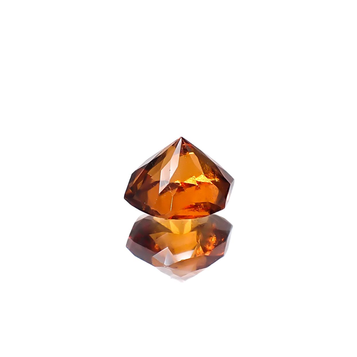 ◇ヘキサゴンカット◇ヘソナイトガーネット(宝石名ヘソナイト・ガーネット)スリランカ産 1.02ct 識別済[241129442]5.6x5.5mm前後