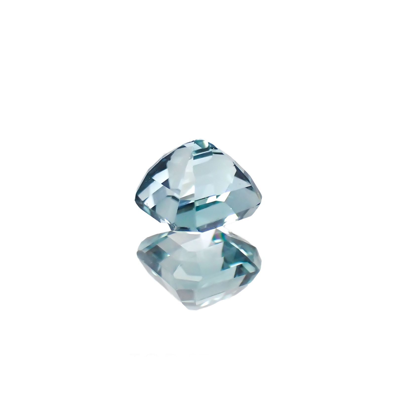 ブルートルマリン(宝石名トルマリン)アフガニスタン産 0.55ct 識別済[251018388]4.4x4.4mm前後