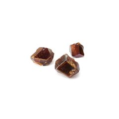 レインボーガーネット原石3個セット 日本・奈良県産 15.70ct(3pcs合計) / 7.1-10.4x7.0-9.7mm前後 [260432081]