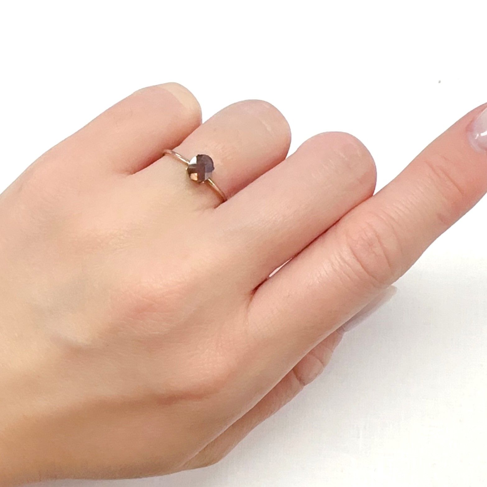 ◇チェッカーカット◇レインボーガーネット 日本・奈良県産 1.22ct[240125537]6x5.9mm前後