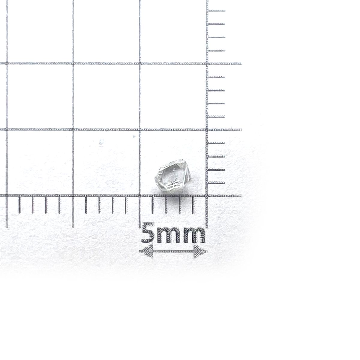 ソーヤブルダイヤモンド 原石(トライゴンあり/Trigon) 0.10ct[230923445]2.9x2.8mm前後