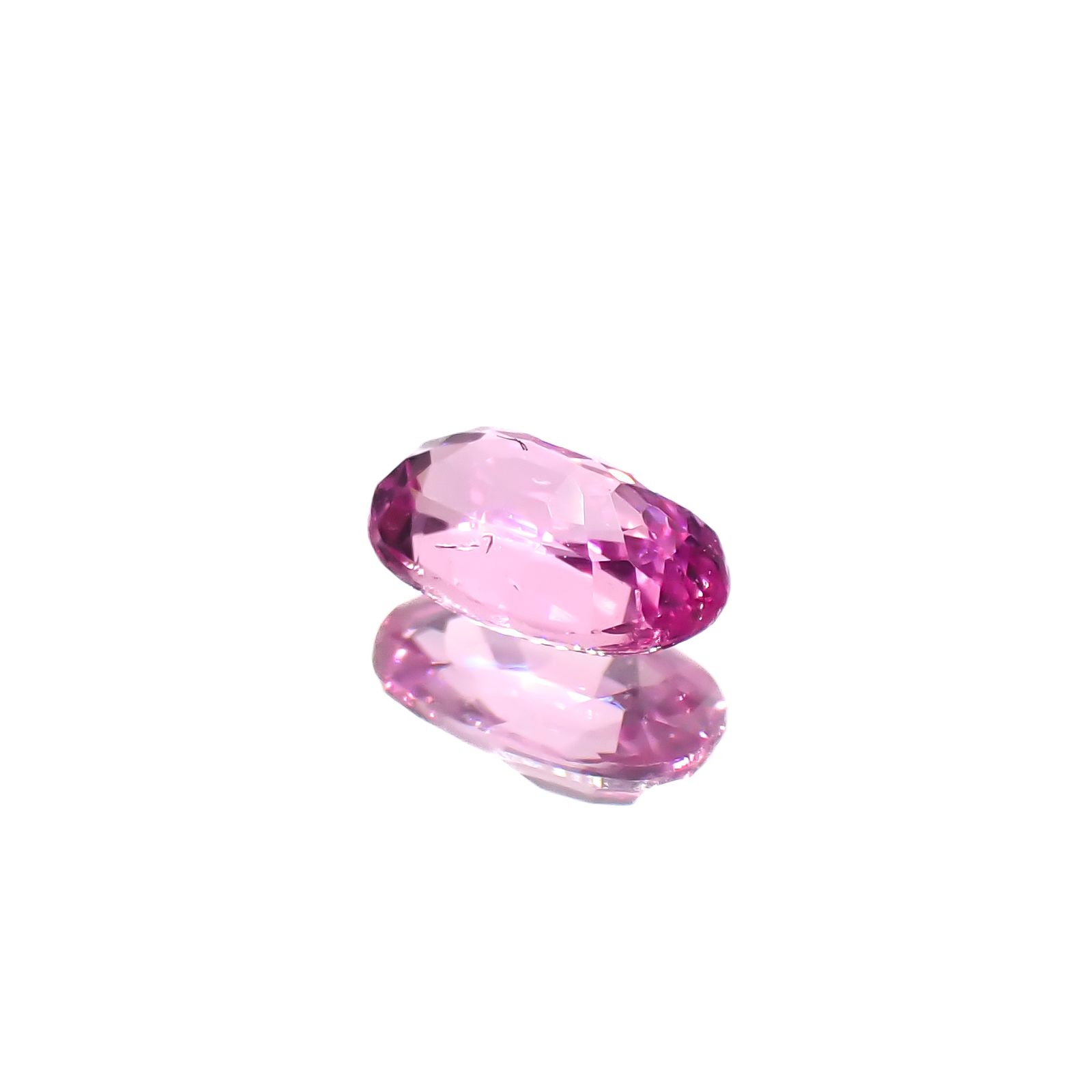ネオンピンクサファイア スリランカ産 0.30ct[240728547]5x3.1mm前後