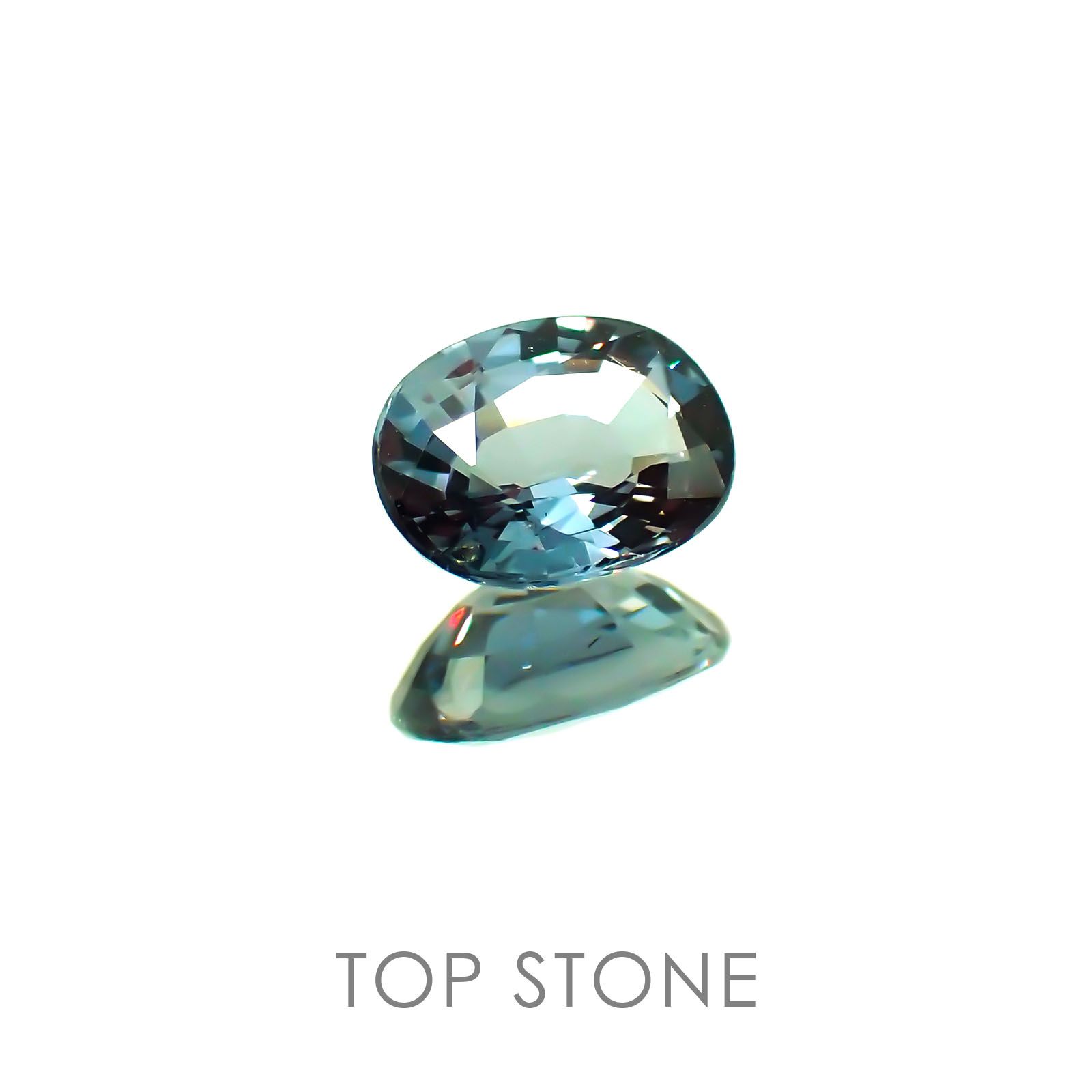 カラーチェンジガーネット(アレキタイプ) マダガスカル・ベキリー産 ルース 0.59ct[210310159]5.8×4.3mm前後
