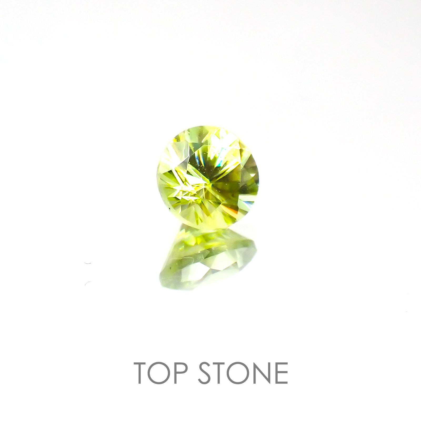 スフェーン マダガスカル産 ルース 0.59ct[21028336]5×5mm前後