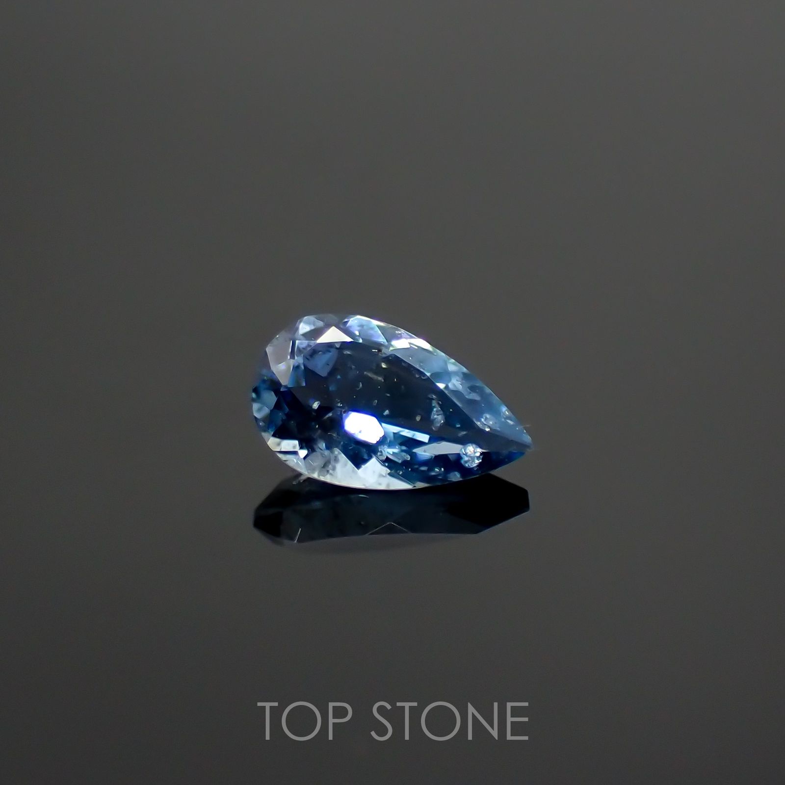 サンタマリアアクアマリン(宝石名アクアマリン) ブラジル産 0.18ct 識別済[210711416]5.2×3.1mm前後