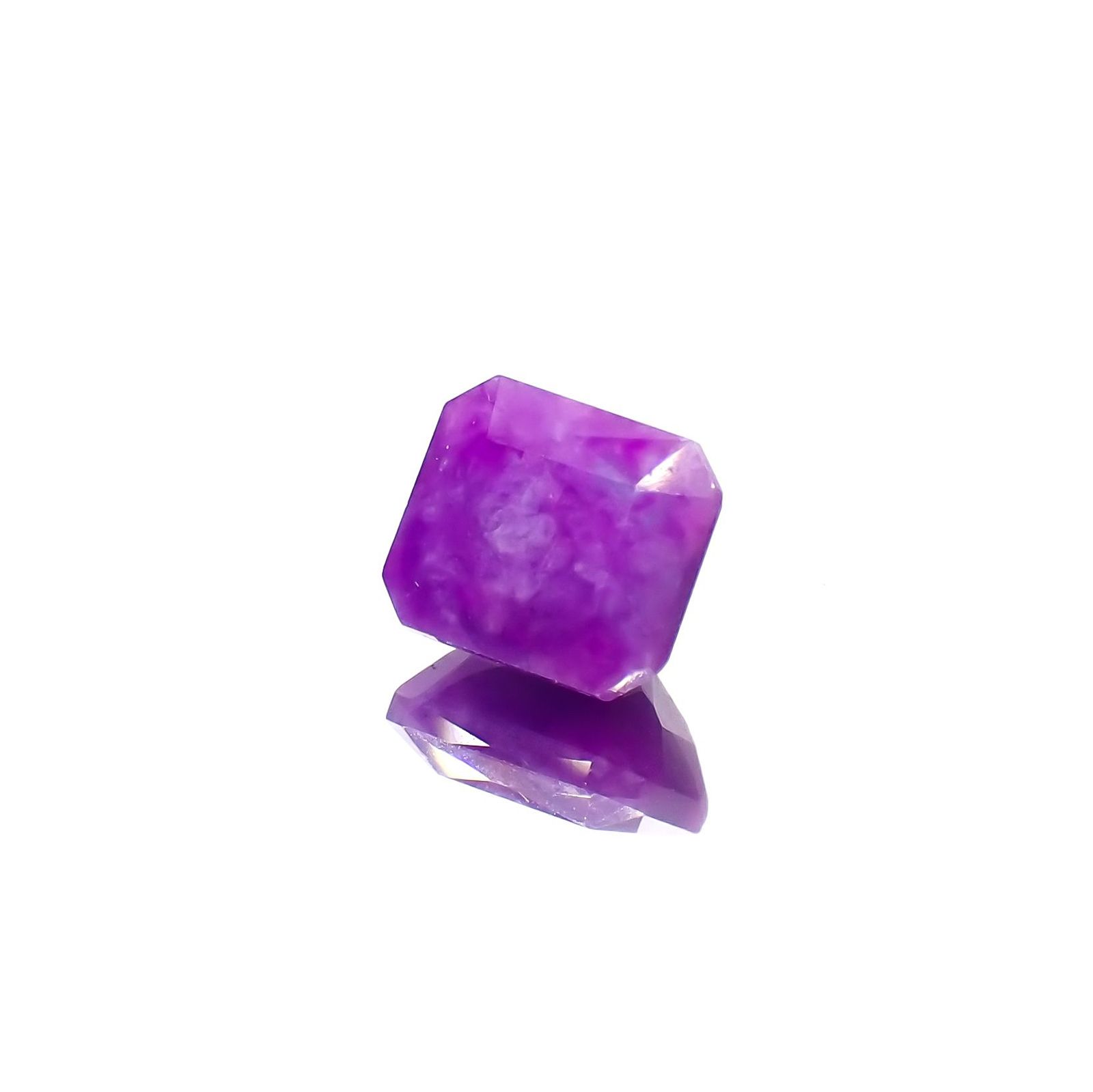 スギライト 南アフリカ産 1.75ct / 7.2x6.4mm前後 [260521781]