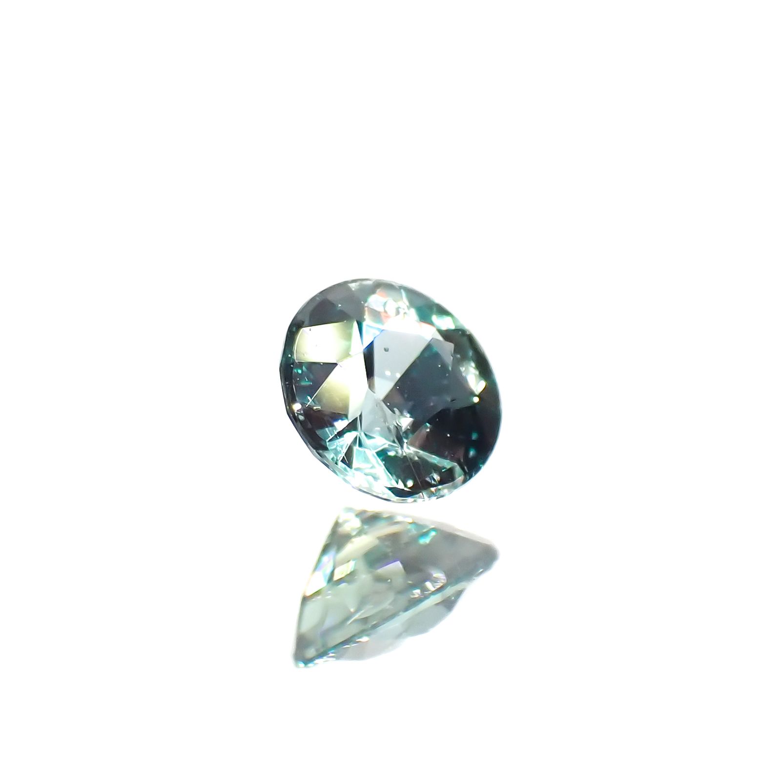 アレキサンドライト(宝石名アレキサンドライト)ブラジル産/EmeraldMains社製 0.132ct ソ付(彩珠)[231224614]3x3mm前後
