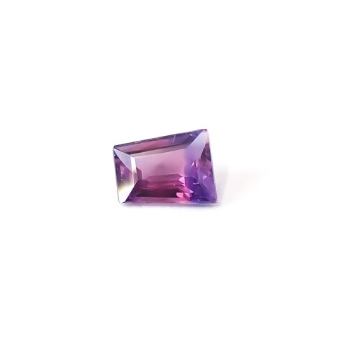 ウィンザーサファイア タンザニア・ウィンザー産 0.18ct / 3.6x3mm前後 [260532131]